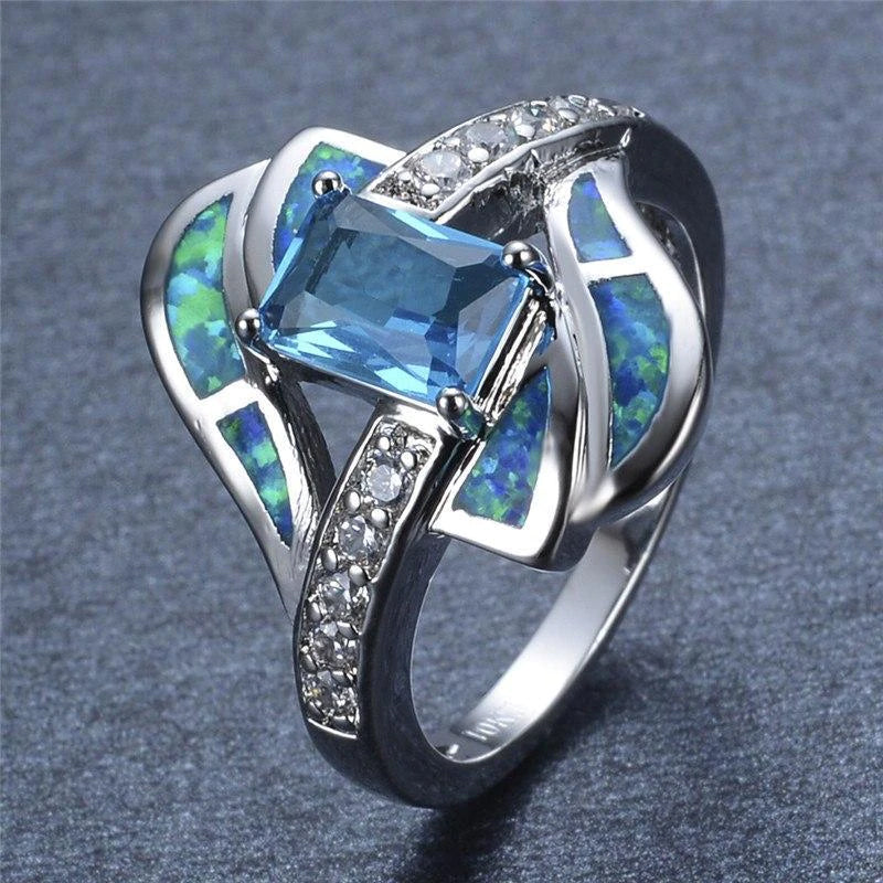 Anello con opale zaffiro blu